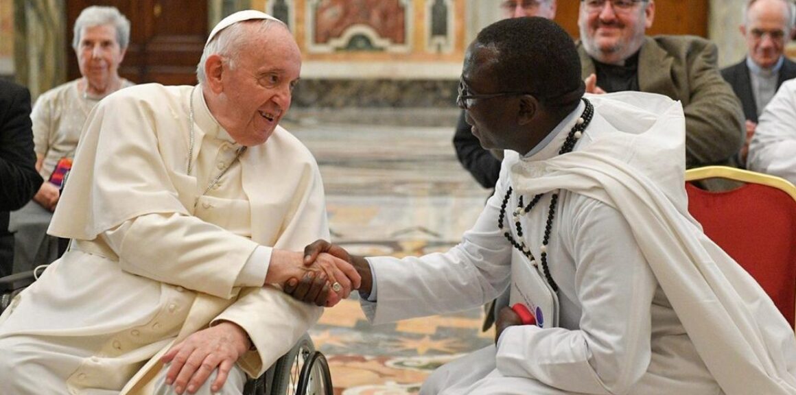 pope-to-missionaries-of-africa